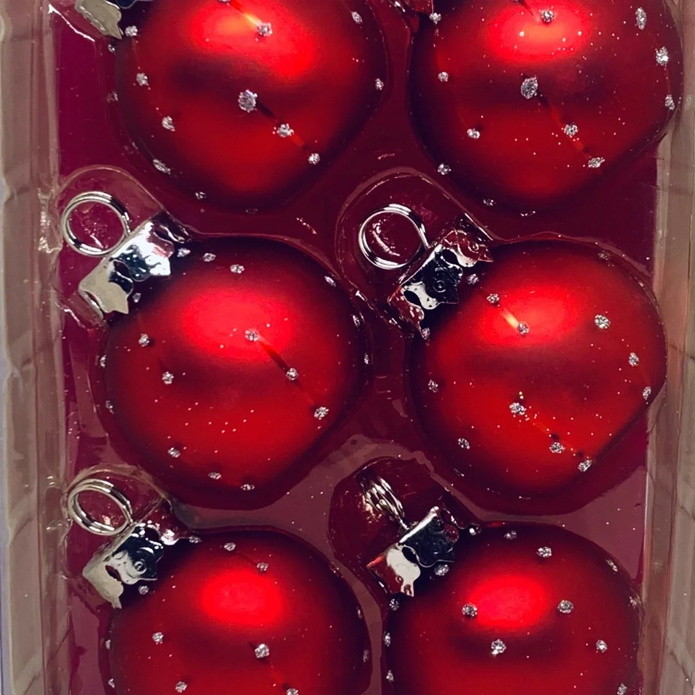 Crate&Barrel | Christmas Ornament Placecard Holders